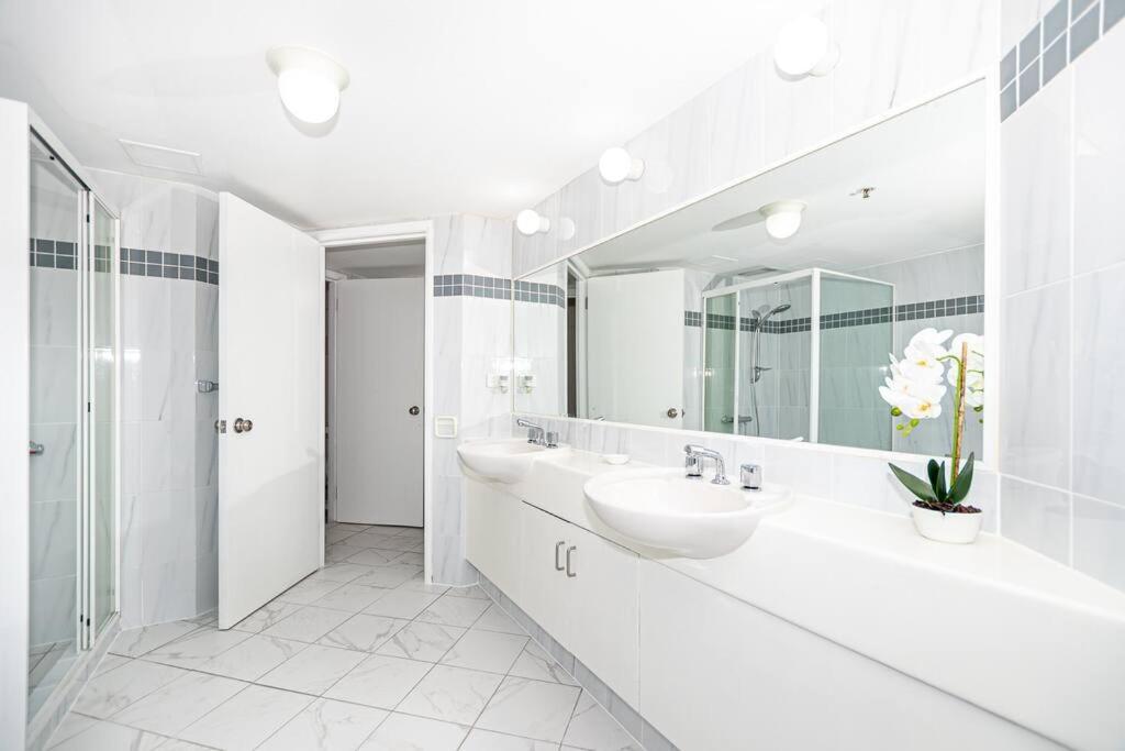 Broadbeach Victoria Square Gold Coast Dış mekan fotoğraf