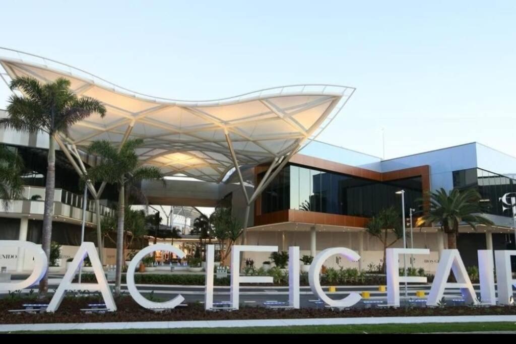 Broadbeach Victoria Square Gold Coast Dış mekan fotoğraf